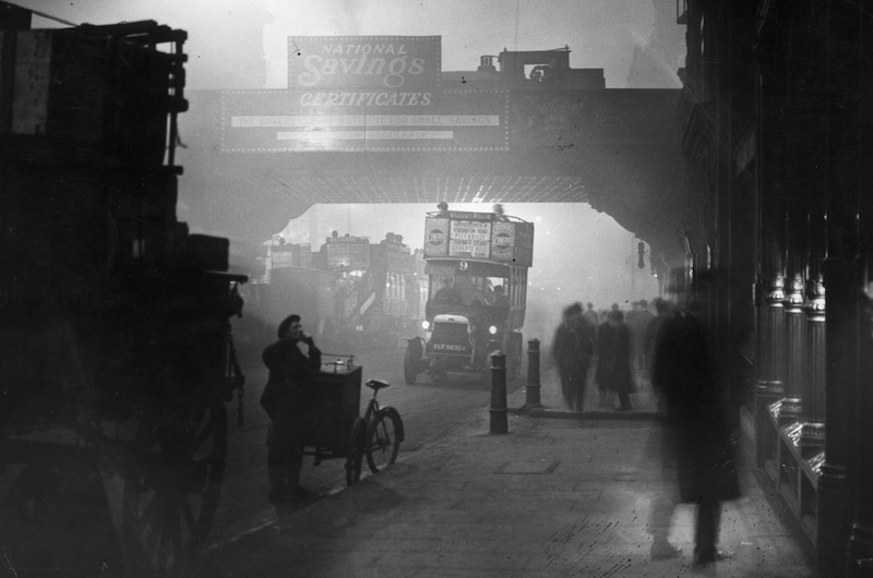 Illustration for article titled Brooding Photos Of the Deadly “London Fog”